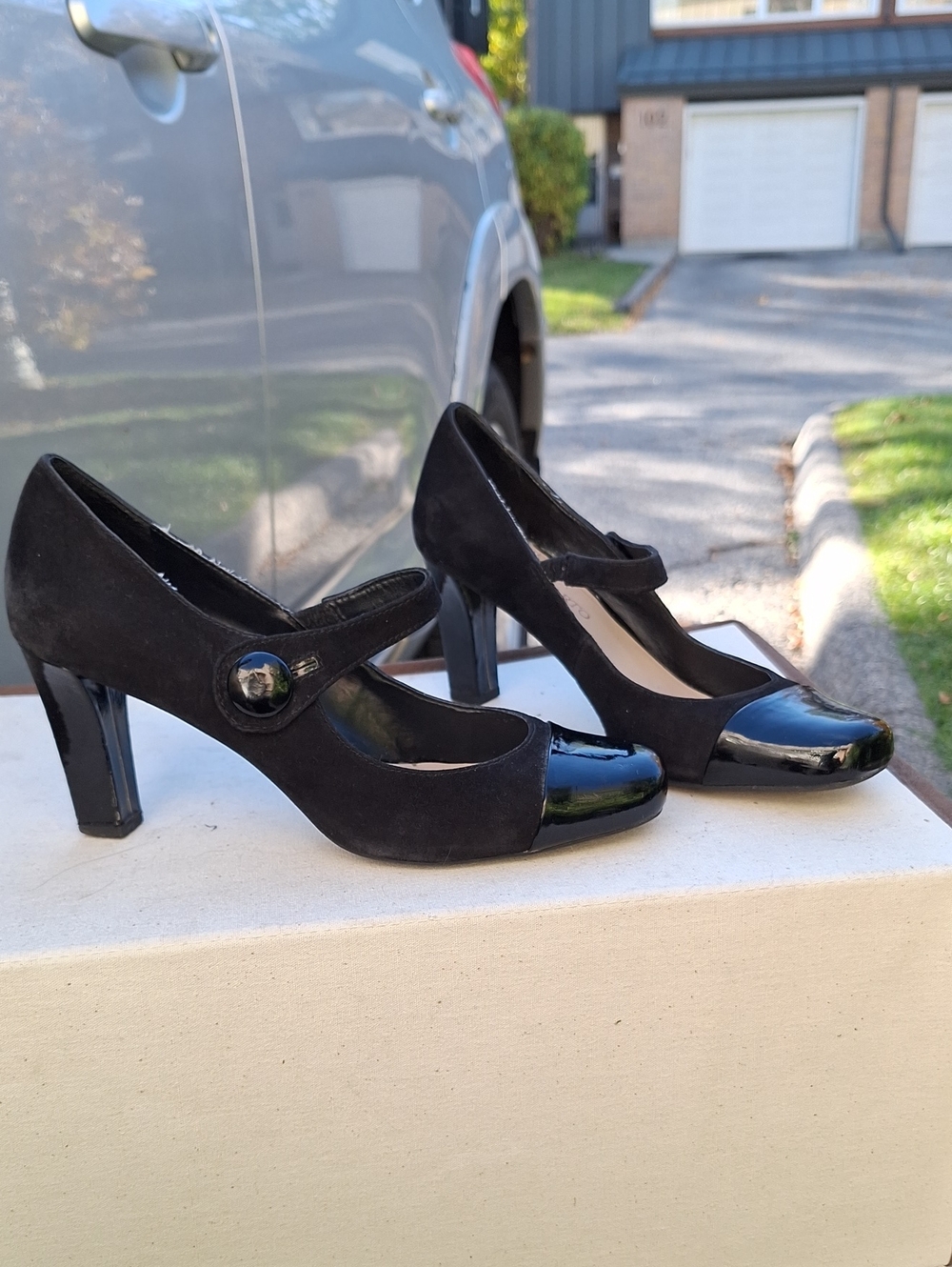 FRANCO SARTO Patent Leather / Suede Heels